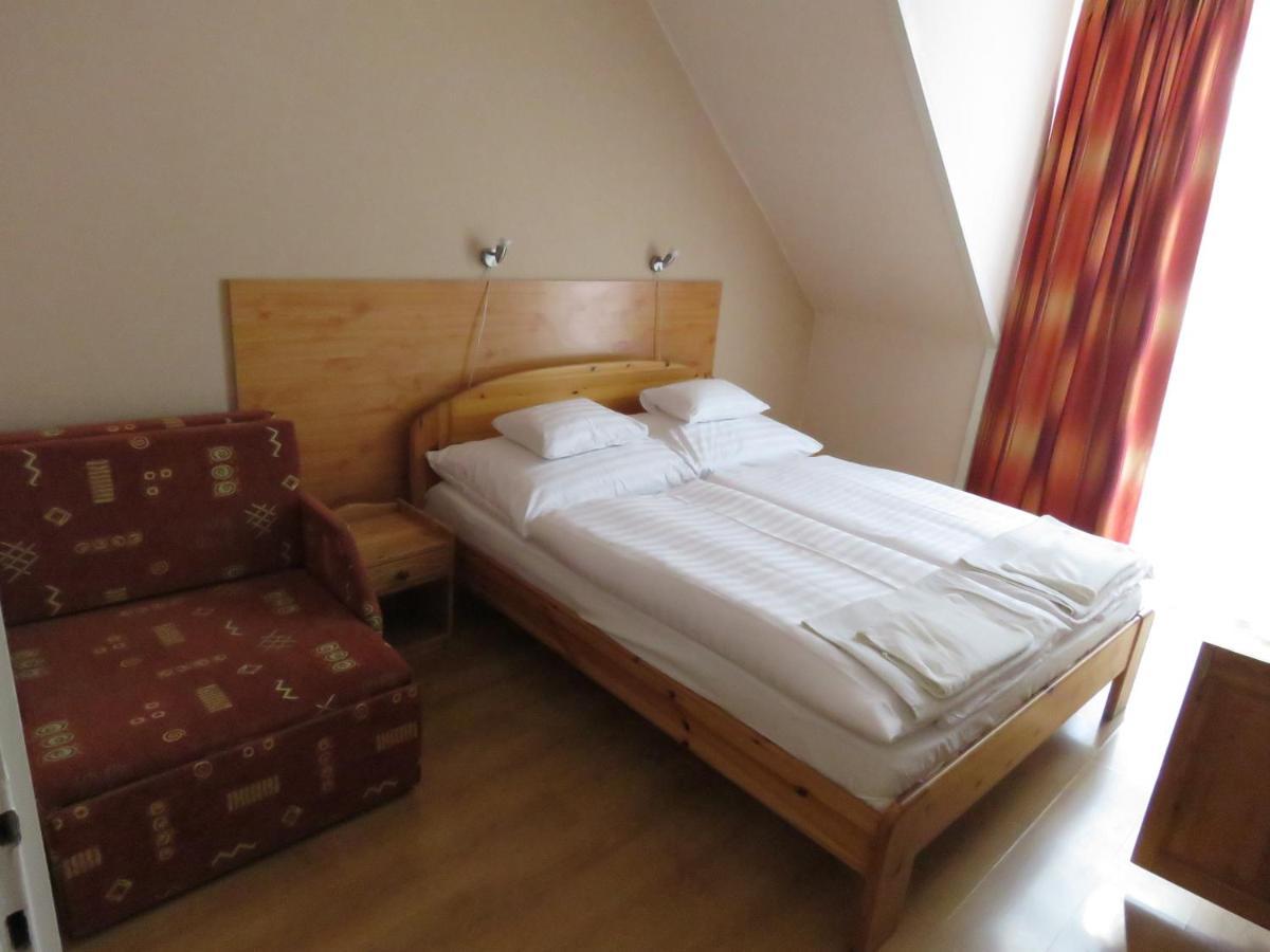 Thermal Apartmanhaz Komárom Dış mekan fotoğraf